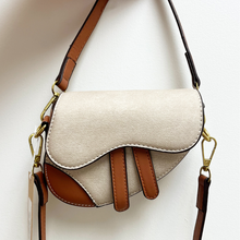 Load image into Gallery viewer, Saddle Bag Crossbody Purse