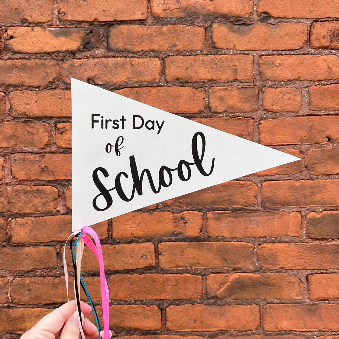 Create your own Back To School Pennant with this FREE download – Hello ...