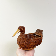 Load image into Gallery viewer, Small Wicker Duck Basket