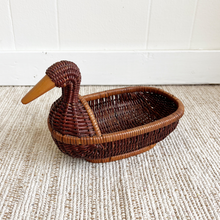 Load image into Gallery viewer, Wicker Duck Basket