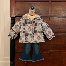 Load image into Gallery viewer, Patchwork Quilted Jacket